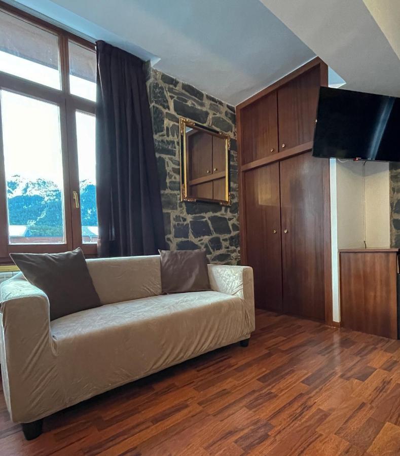 Hotel Amoretes La Molina  Eksteriør billede