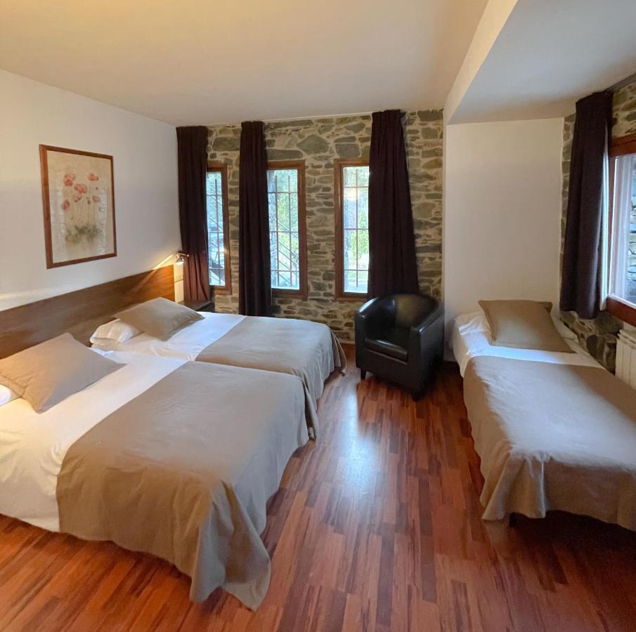 Hotel Amoretes La Molina  Eksteriør billede